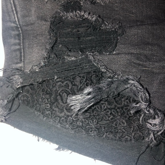 American Eagle black shorts - Picture 4 of 4